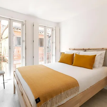 Modern 2-bed With View To Clerigos Tower