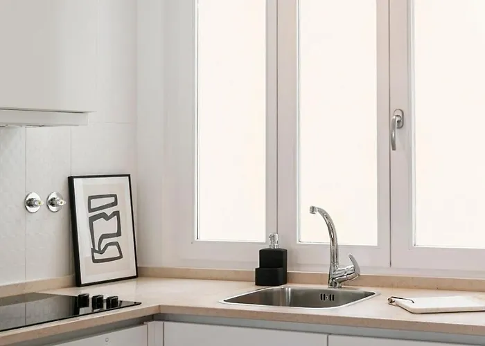 Modern 2-bed With View To Clerigos Tower *