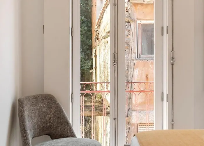 Modern 2-bed With View To Clerigos Tower *