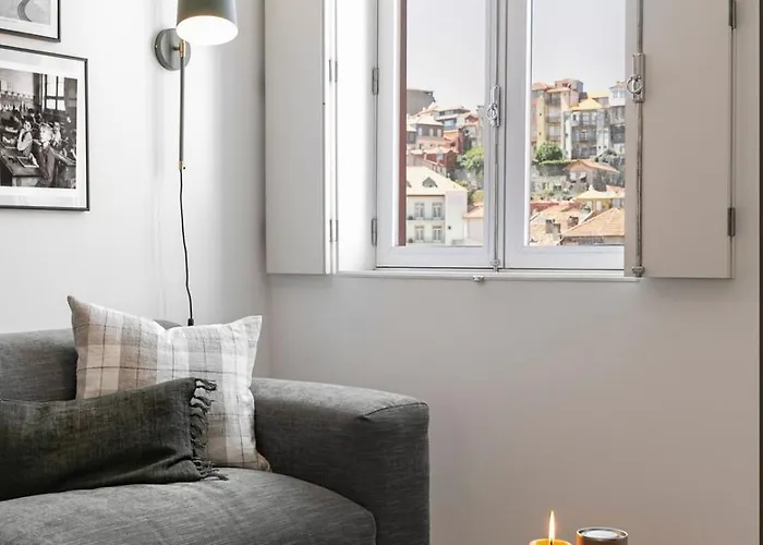 Modern 2-bed With View To Clerigos Tower