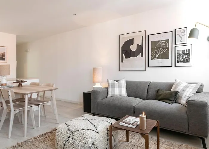 펜션 Modern 2-bed With View To Clerigos Tower *